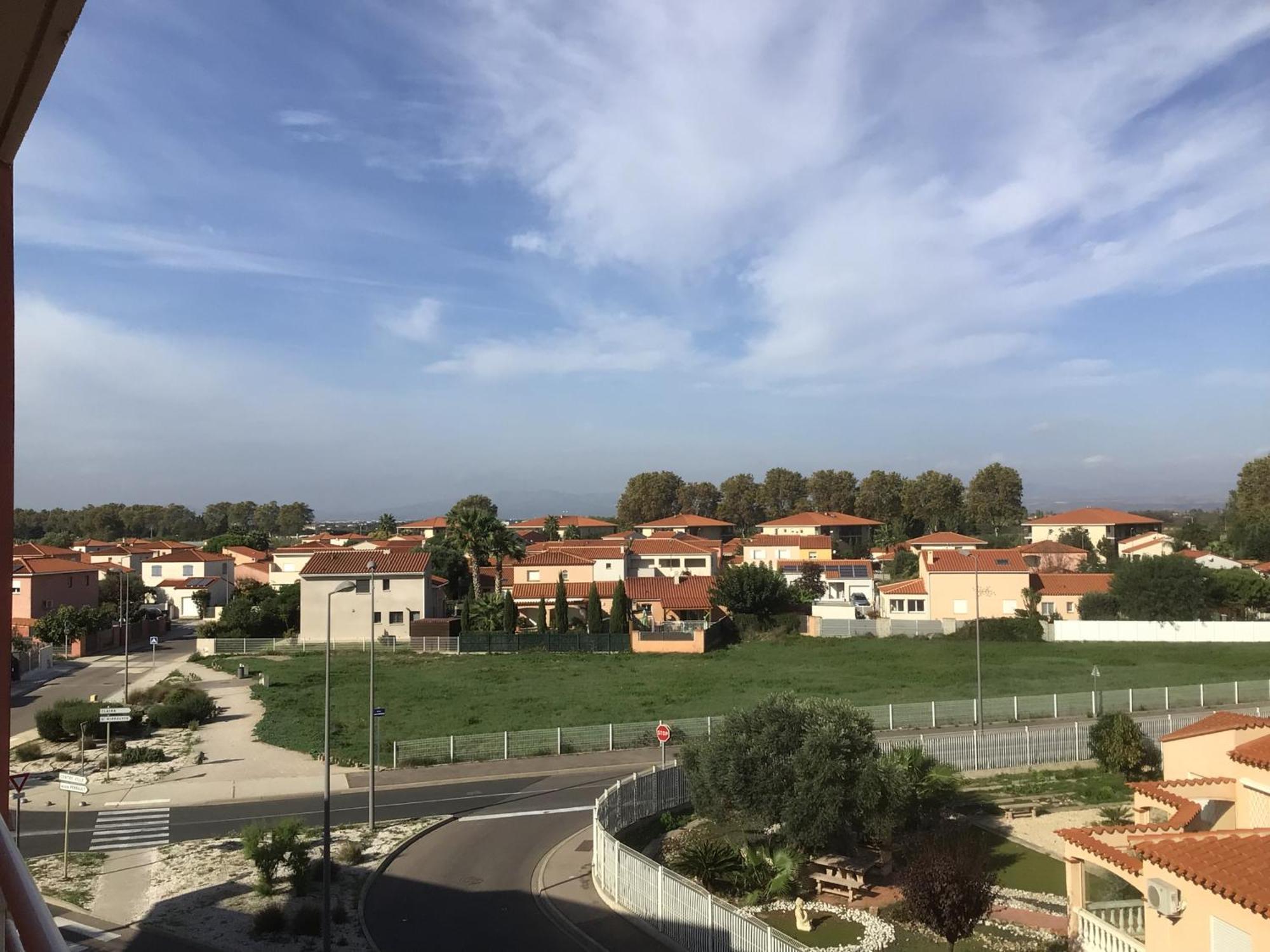 Logement Entier, Calme, Hyper Equipe Saint-Laurent-de-la-Salanque Buitenkant foto